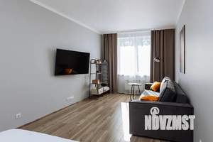 1-к квартира, посуточно, 38м2, 4/9 этаж