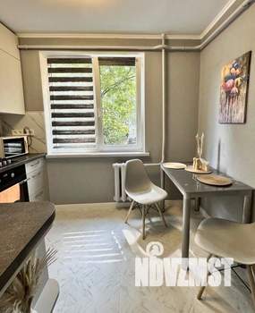 1-к квартира, посуточно, 34м2, 1/1 этаж