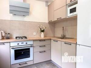 3-к квартира, посуточно, 62м2, 1/1 этаж