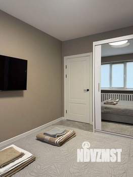 2-к квартира, посуточно, 40м2, 1/4 этаж