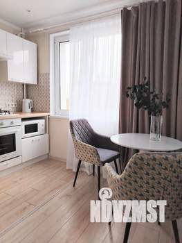 1-к квартира, посуточно, 33м2, 5/10 этаж