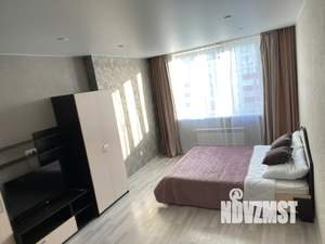 1-к квартира, посуточно, 42м2, 7/9 этаж