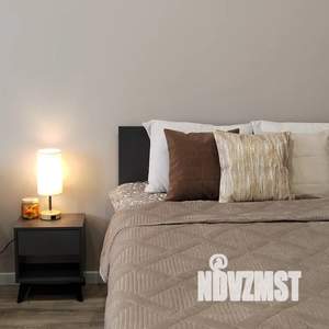 1-к квартира, посуточно, 39м2, 1/10 этаж