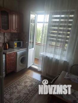 1-к квартира, посуточно, 34м2, 4/5 этаж