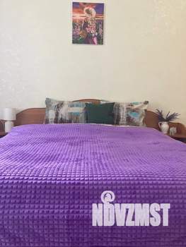 1-к квартира, посуточно, 43м2, 1/3 этаж