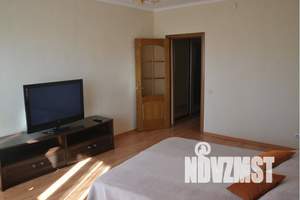 2-к квартира, посуточно, 58м2, 7/8 этаж