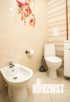 2-к квартира, посуточно, 66м2, 1/3 этаж