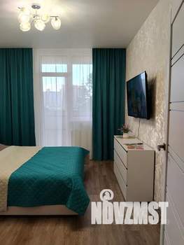 1-к квартира, посуточно, 37м2, 3/16 этаж