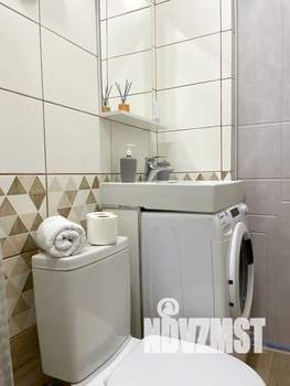 Студия квартира, посуточно, 15м2, 1/9 этаж