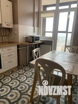 1-к квартира, посуточно, 42м2, 9/10 этаж