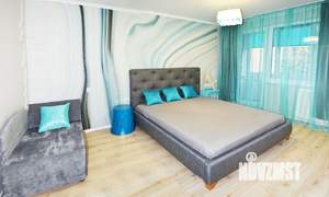 1-к квартира, посуточно, 35м2, 3/10 этаж