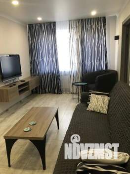 2-к квартира, посуточно, 44м2, 1/1 этаж