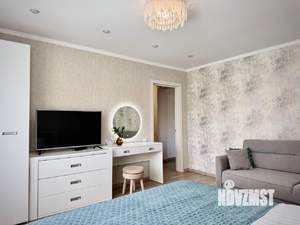 1-к квартира, посуточно, 38м2, 3/6 этаж