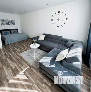 1-к квартира, посуточно, 43м2, 1/1 этаж