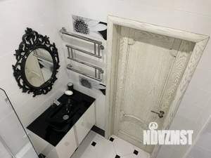 1-к квартира, посуточно, 48м2, 4/4 этаж