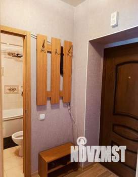 1-к квартира, посуточно, 39м2, 3/3 этаж