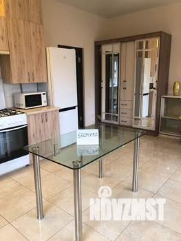 1-к квартира, посуточно, 40м2, 1/3 этаж