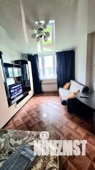 1-к квартира, посуточно, 43м2, 1/18 этаж