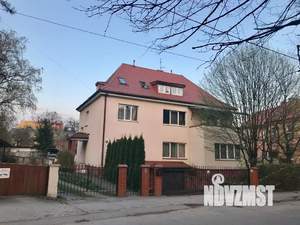 Студия квартира, посуточно, 68м2, 3/3 этаж