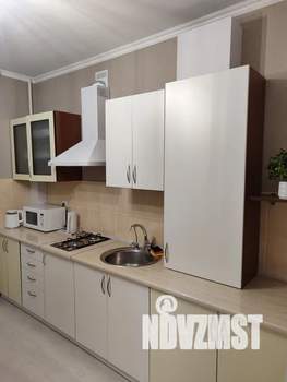 1-к квартира, посуточно, 37м2, 6/9 этаж