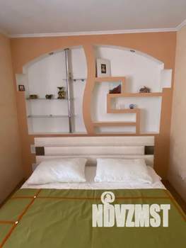 2-к квартира, посуточно, 45м2, 3/3 этаж