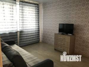 1-к квартира, посуточно, 33м2, 9/9 этаж