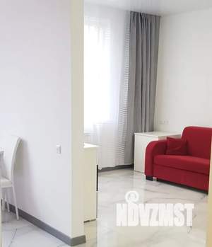 1-к квартира, посуточно, 40м2, 4/4 этаж