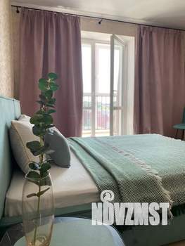 1-к квартира, посуточно, 40м2, 8/14 этаж