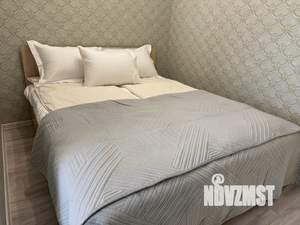1-к квартира, посуточно, 40м2, 4/9 этаж