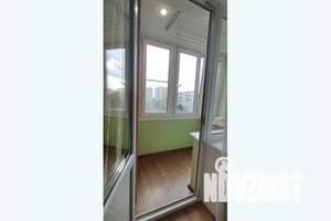 1-к квартира, посуточно, 37м2, 7/10 этаж