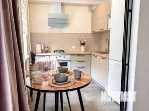 3-к квартира, посуточно, 62м2, 1/1 этаж