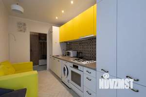 1-к квартира, посуточно, 40м2, 3/9 этаж