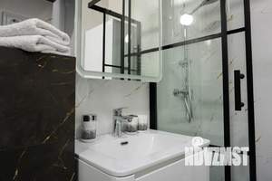 1-к квартира, посуточно, 38м2, 4/9 этаж