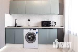 1-к квартира, посуточно, 35м2, 7/16 этаж
