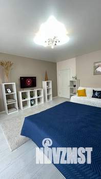 1-к квартира, посуточно, 42м2, 6/9 этаж