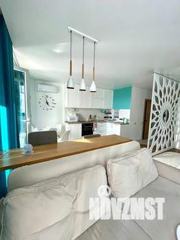 Студия квартира, посуточно, 41м2, 7/9 этаж