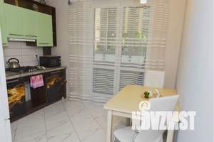 1-к квартира, посуточно, 37м2, 1/10 этаж