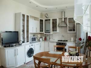 3-к квартира, посуточно, 85м2, 4/6 этаж