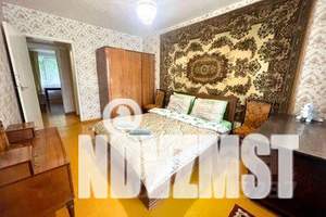 2-к квартира, посуточно, 64м2, 1/9 этаж