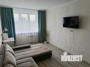 1-к квартира, посуточно, 41м2, 3/9 этаж