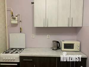 1-к квартира, посуточно, 37м2, 4/8 этаж