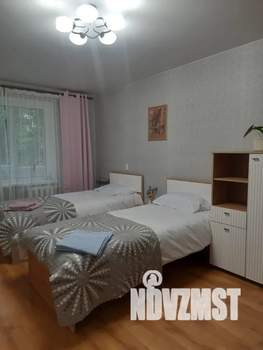 1-к квартира, посуточно, 33м2, 2/9 этаж