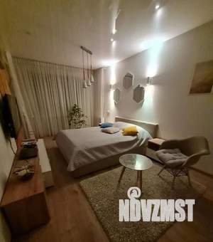 2-к квартира, посуточно, 42м2, 1/1 этаж