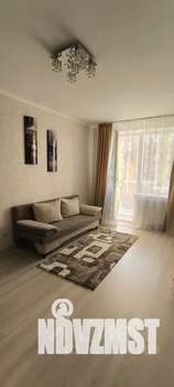 1-к квартира, посуточно, 40м2, 6/9 этаж