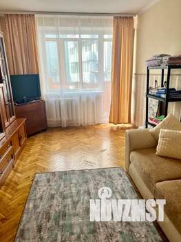 1-к квартира, посуточно, 37м2, 1/5 этаж