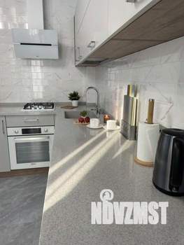 1-к квартира, посуточно, 43м2, 1/1 этаж