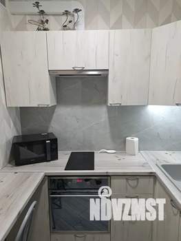 1-к квартира, посуточно, 40м2, 8/8 этаж