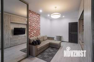 1-к квартира, посуточно, 43м2, 1/1 этаж