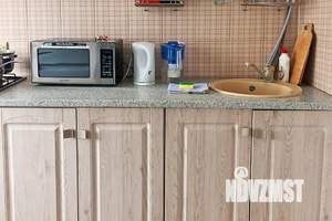 1-к квартира, посуточно, 33м2, 9/9 этаж