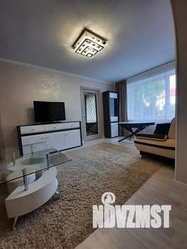 2-к квартира, посуточно, 43м2, 1/3 этаж